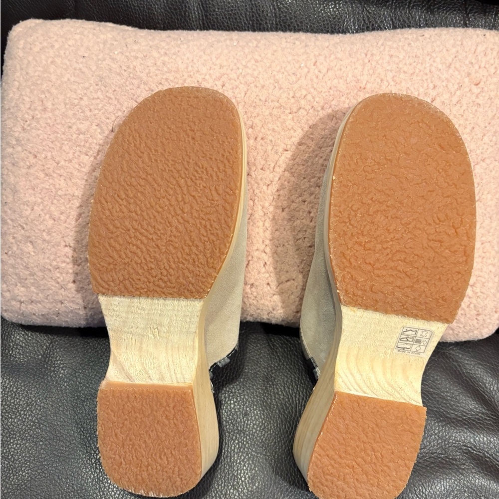Burberry Tan Suede Clogs